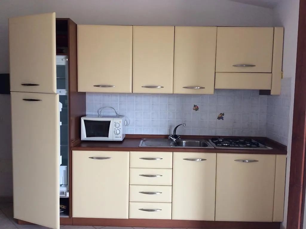 Casa Vacanze Residence I Delfini Badesi